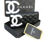 брендовые вещи в Санкт-Петербурге